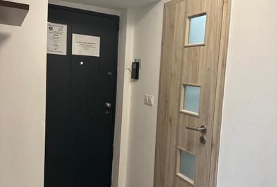 Iancului , 2 minute metrou - 20