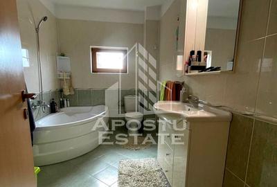 Casa individuala cu 7 camere,3 bai si garaj, P+1, zona Aradului - 17