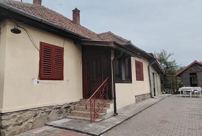 Casă cu 5 camere cu Teren 816 Mp în Central - 13