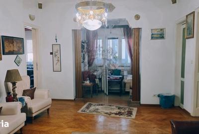 Apartament cu 5 camere în Dorobanți