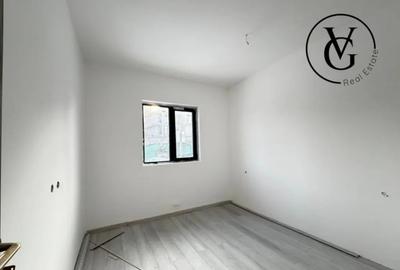 Casă cu 4 camere cu Canalizare în Central