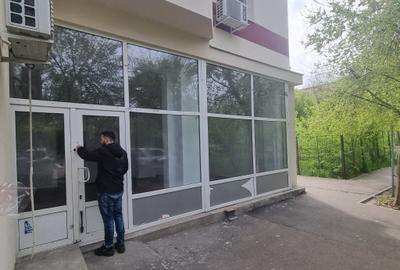 Spațiu comercial de 175 mp de vânzare, cu chiriași existenți Spațiu comercial de 175 mp de vânzare, cu chiriași existenți - 4