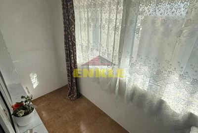 De vanzare apartament 2 camere decomandat Zona Bucovina - 10