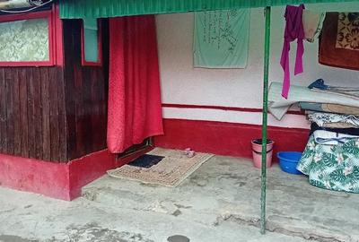 Casă cu Teren 400 Mp în Central