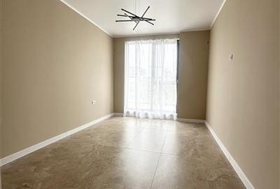 Apartament cu 3 camere decomandat în Nord - 4