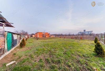 Teren de 599 mp, în Central - 9