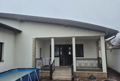 Casă cu Teren 571 Mp în Central - 10