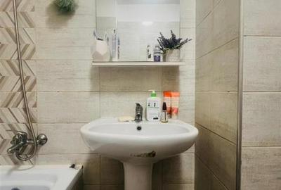 Apartament cu 2 camere semidecomandat în Industrial Vest - 6