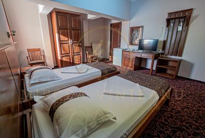 Hotel 3 Stele de Vanzare la  Delfinariu, aproape de Mamaia - 25