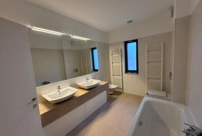 Apartament cu 4 camere decomandat în Băneasa - 8