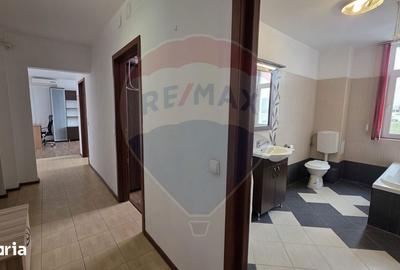 Apartament cu 3 camere în Vitrometan - 16