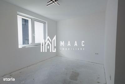 Casă cu 5 camere cu Teren 500 Mp în Roșia