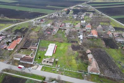 Teren intravilan cu fundatie inceputa si materiale - 2