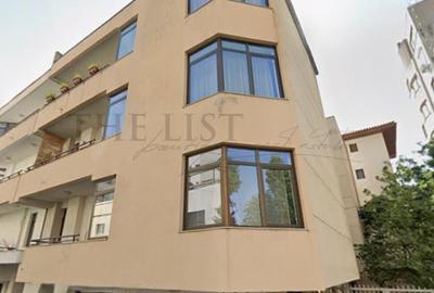 Casă cu 15 camere cu Canalizare în Primăverii - 1