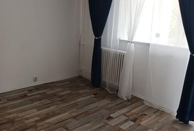 Apartament cu 3 camere decomandat în Militari - 11