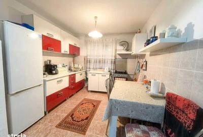 Apartament cu 3 camere semidecomandat în Circumvalațiunii - 2