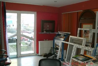 Spațiu comercial, 78 mp în Periferie