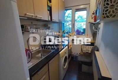 Apartament cu 2 camere nedecomandat în Roman - 8