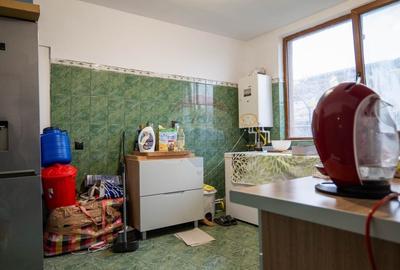 Casă cu 4 camere cu Teren 299 Mp în Periferie - 14