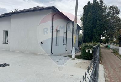 Spatiu comercial de 180mp de inchiriat in zona Central - 2