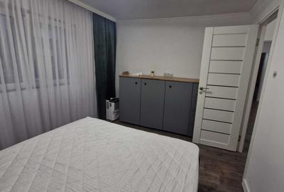 Apartament cu 2 camere decomandat în Independenței - 8