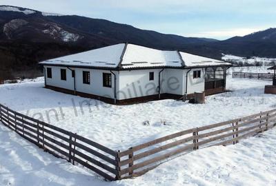 Casă în Nucșoara - 14