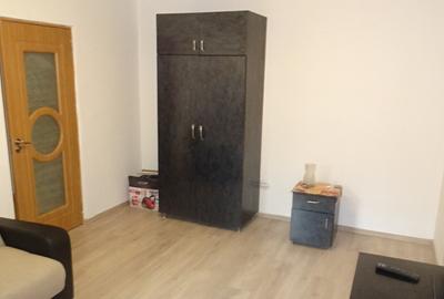 Inchiriez apartament cu o camera in Deva, zona A. Iancu, parter - 16