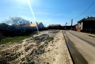 Teren Construcții intravilan de 732 mp, în Ițcani - 1