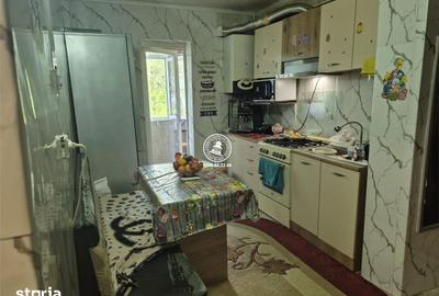 Apartament cu 3 camere decomandat în Dacia - 1