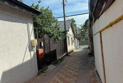 Casă cu 3 camere cu Teren 275 Mp în Central - 5