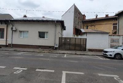 Spațiu comercial, de 180 mp, în Coșbuc