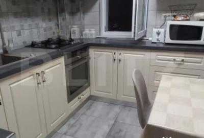 Apartament cu 4 camere decomandat în Central - 12