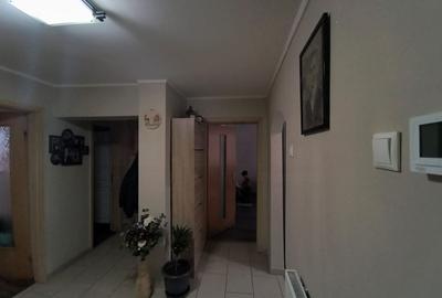 Apartament cu 4 camere decomandat, mobilat în Nord-Est - 10