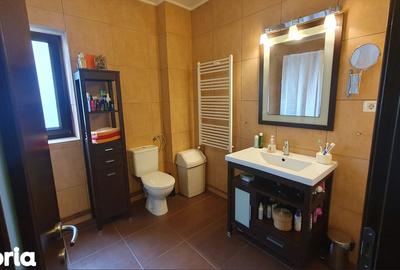 Casă cu 4 camere cu Teren 370 Mp în Băneasa - 12