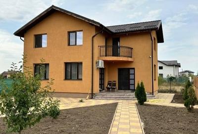 Casă individuală cu 4 camere în Tărtășești