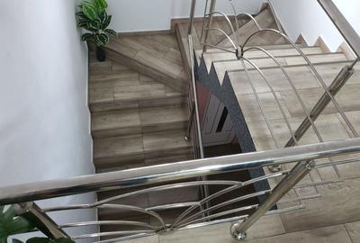 Spațiu comercial, de 159 mp, în Central - 5