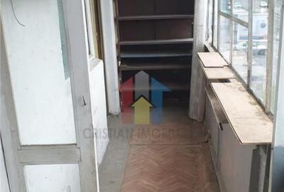 70mp 3 cam etaj 2 balcon 7 m R.Negru - Capatul lui 4 confort - 4