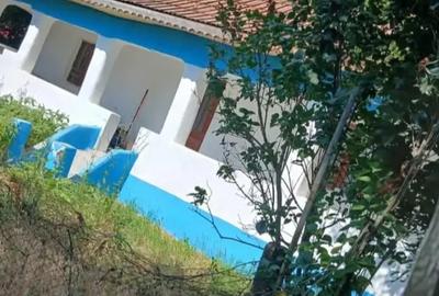 Casa in rate de vanzare - 2