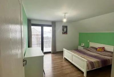 Casă cu 7 camere cu Teren 530 Mp în Central - 9