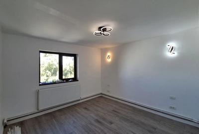 Vand apartament 2 camere modernizat Vand apartament 2 camere modernizat - 4