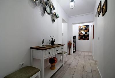 Apartament cu 2 camere decomandat, mobilat în Hipodrom 2 - 3