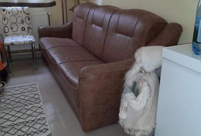 Casă individuală cu 4 camere în Bascov