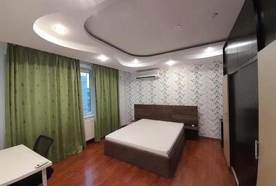 Apartament cu 4 camere decomandat în Central - 4