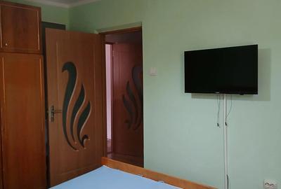 Vand apartament 2 camere luminos amenajat si mobilat langa Universitate 40.800 Euro neg. - 6