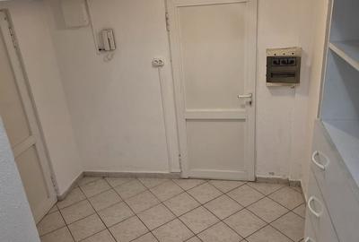 Casă individuală cu 6 camere cu Canalizare în Floreasca - 37