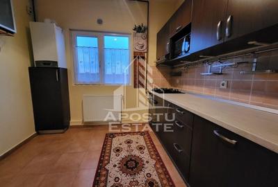Apartament cu 4 camere, centrala proprie, zona Bucovina - 2