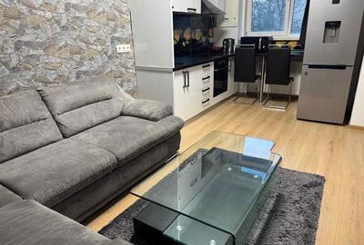 Apartament cu 2 camere decomandat în 9 Mai - 6