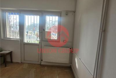 Apartament cu 4 camere în Casa de Cultură - 1