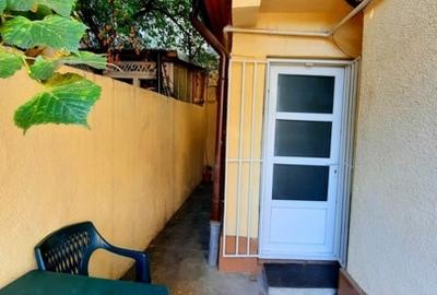 Vila P+1  Vasile Lascăr / Ștefan cel Mare, Birouri - Locuinta, 7 camere, 130mp. Vila P+1  Vasile Lascăr / Ștefan cel Mare, Birouri - Locuinta, 7 camere, 130mp. - 1