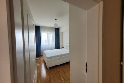 Apartament cu 2 camere decomandat în Văcăresti